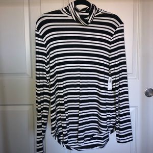 Black & White Striped Turtle Neck